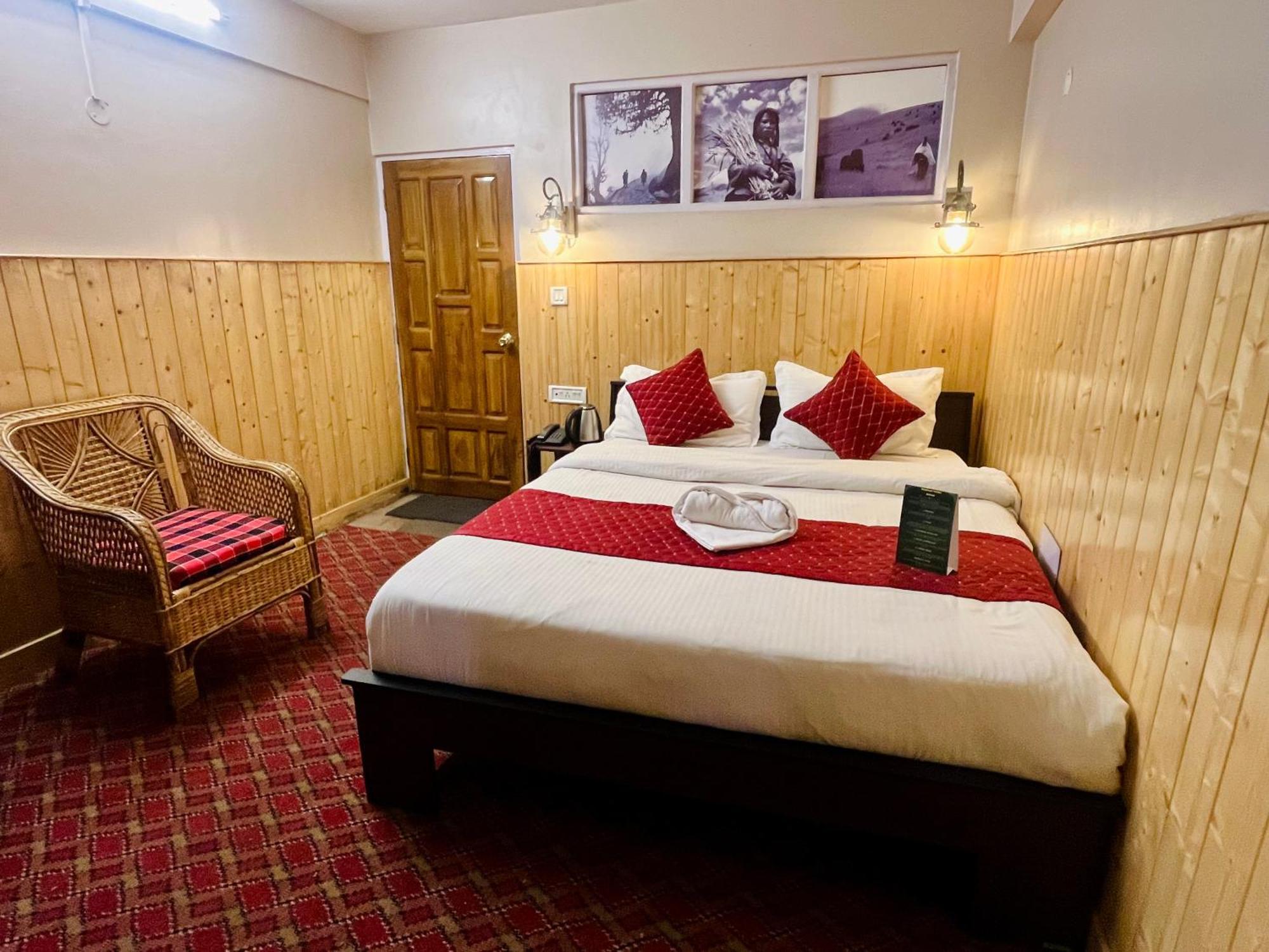 Himalayan Gorkha Retreat II Free Parking 호텔 다르질링 외부 사진