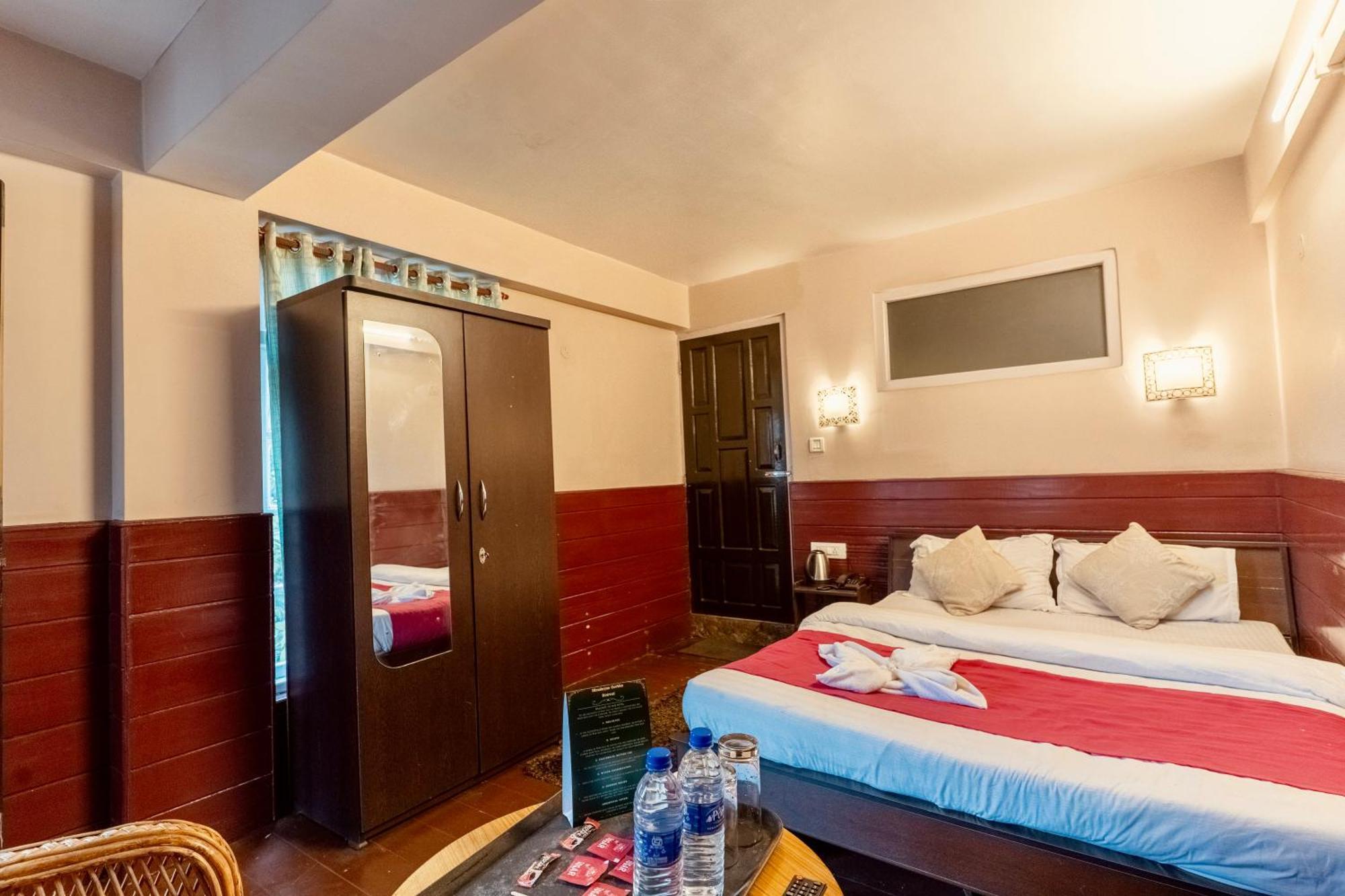 Himalayan Gorkha Retreat II Free Parking 호텔 다르질링 외부 사진
