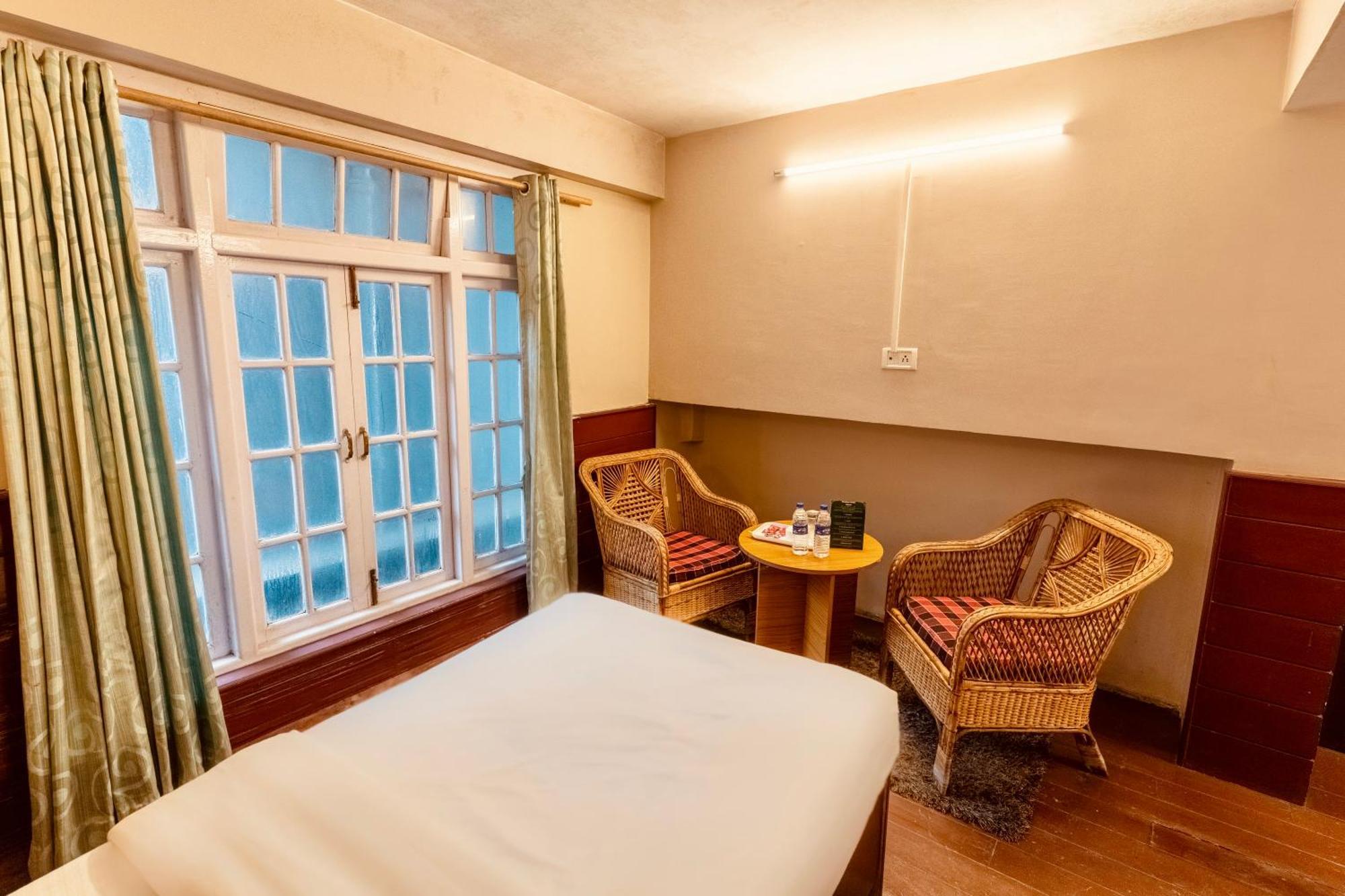 Himalayan Gorkha Retreat II Free Parking 호텔 다르질링 외부 사진