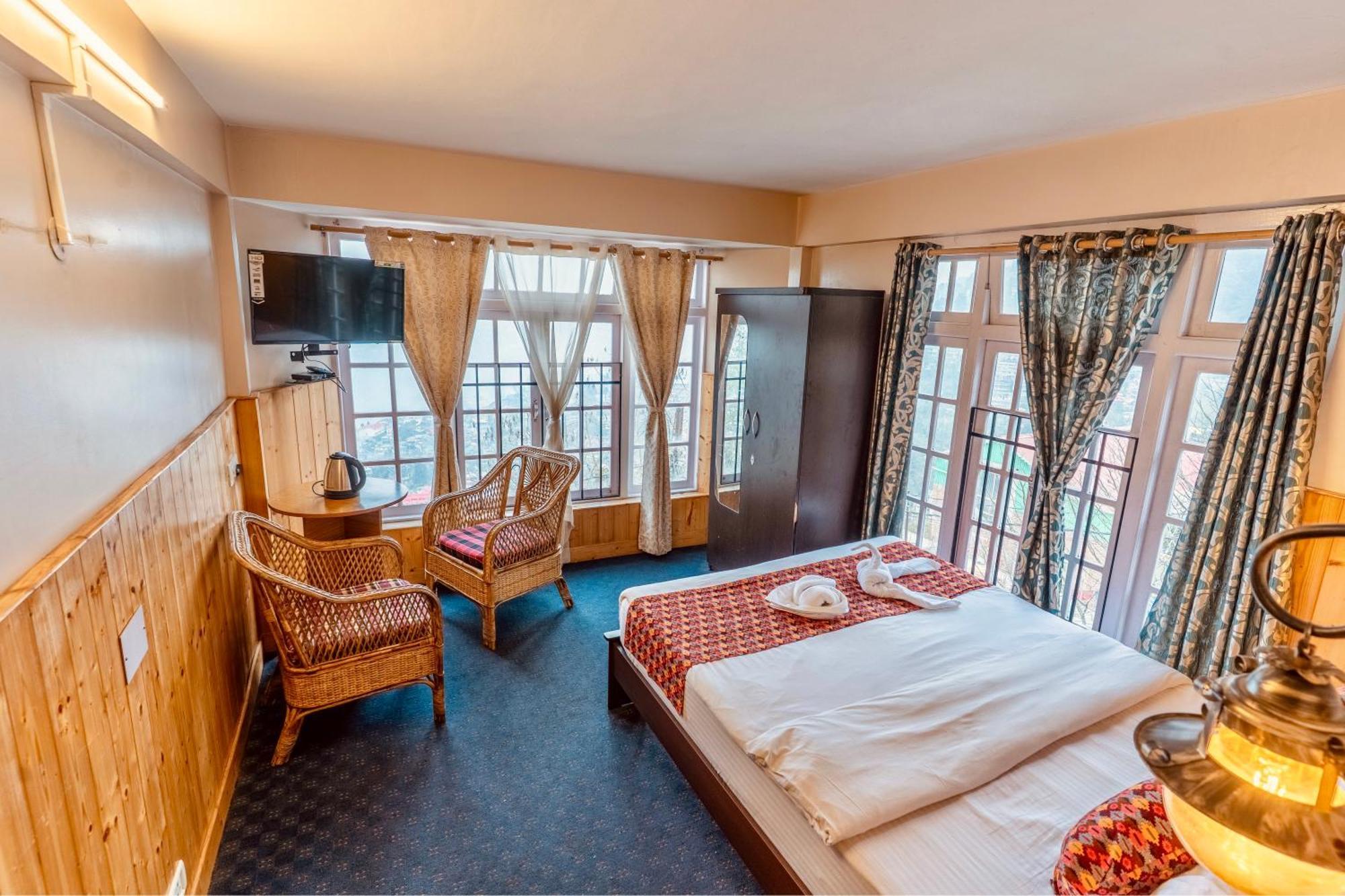 Himalayan Gorkha Retreat II Free Parking 호텔 다르질링 외부 사진