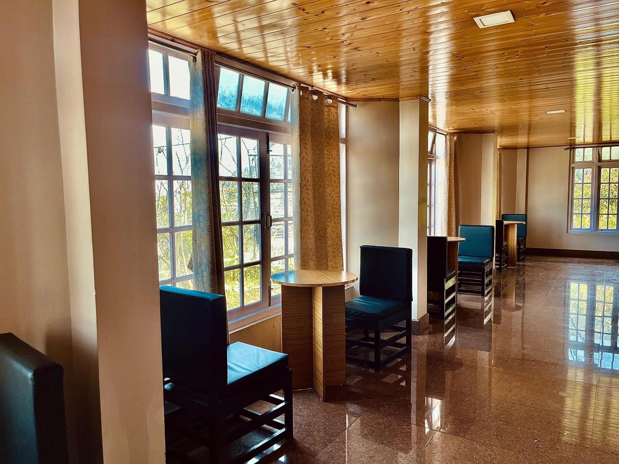 Himalayan Gorkha Retreat II Free Parking 호텔 다르질링 외부 사진