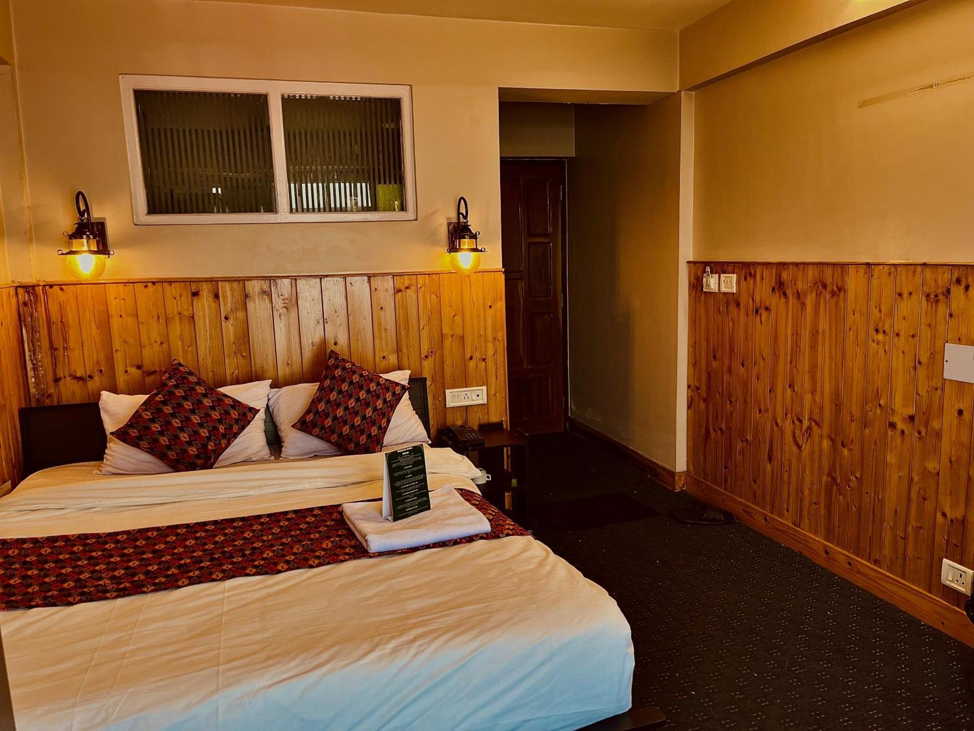 Himalayan Gorkha Retreat II Free Parking 호텔 다르질링 외부 사진